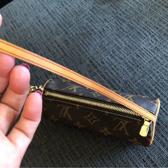 Monogram Mini Papillon. - Picture 14 of 16